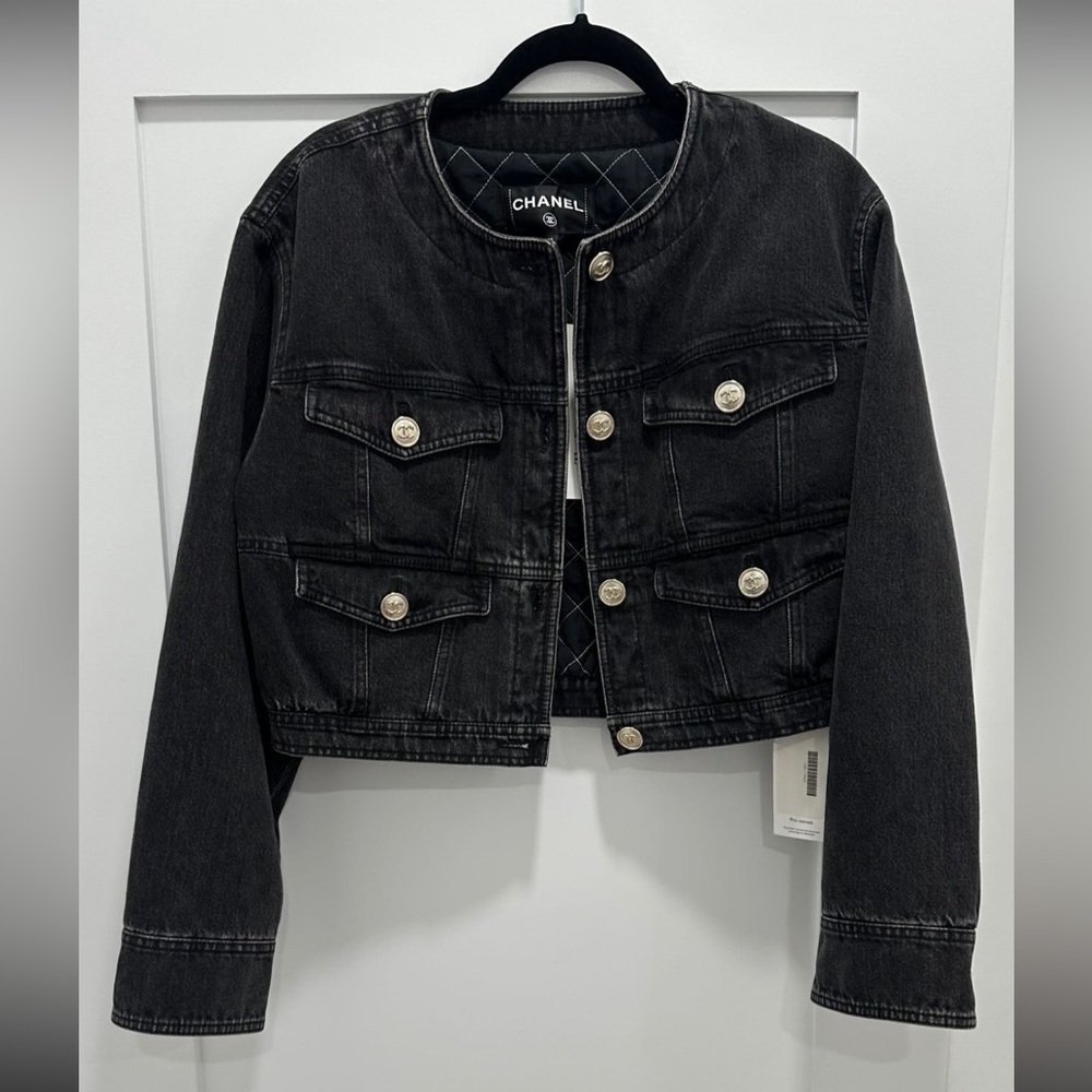 Excellent 20B CHANEL Denim Jacket
